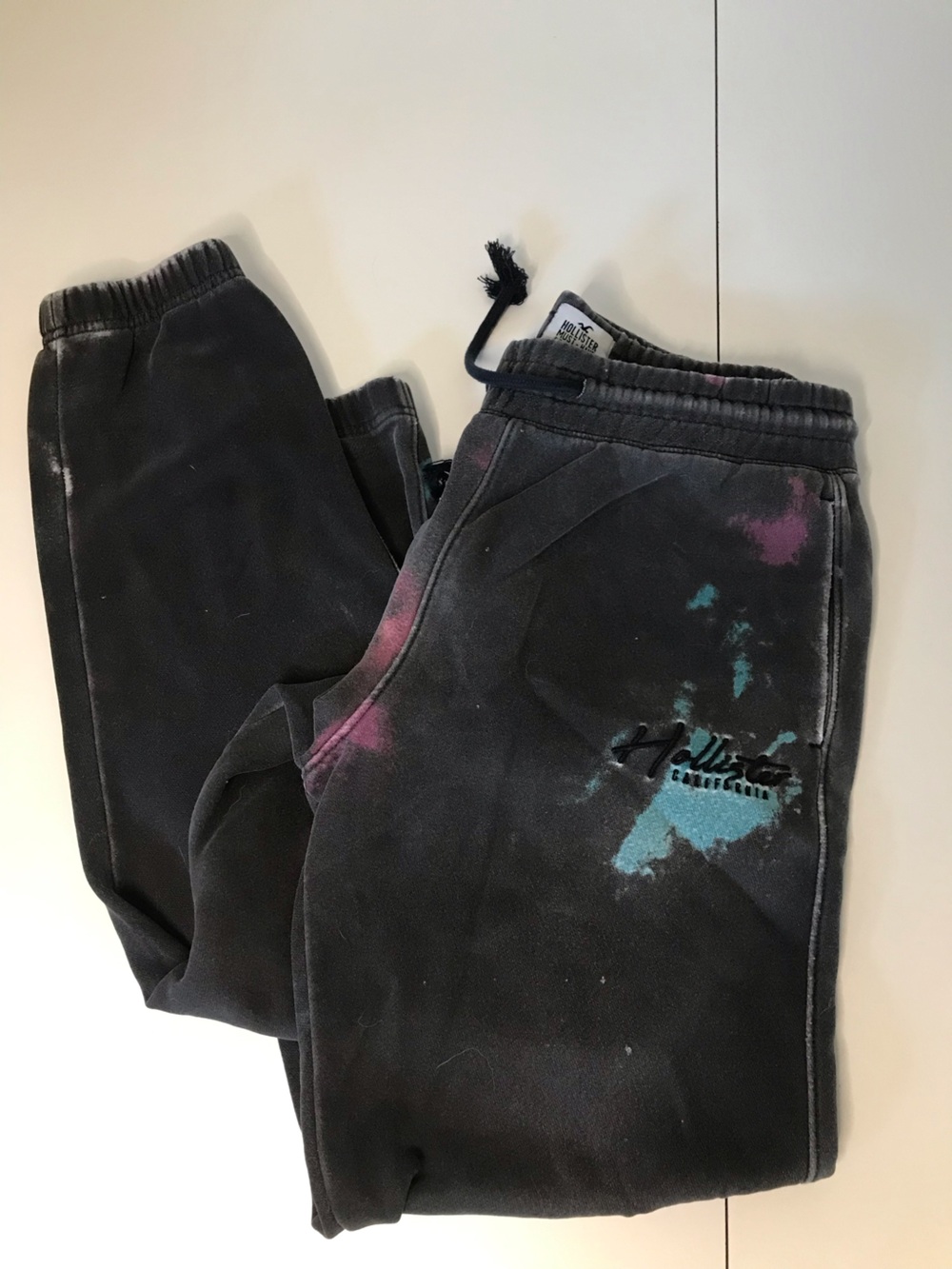 Hollister Must Have Collection Sweatpants